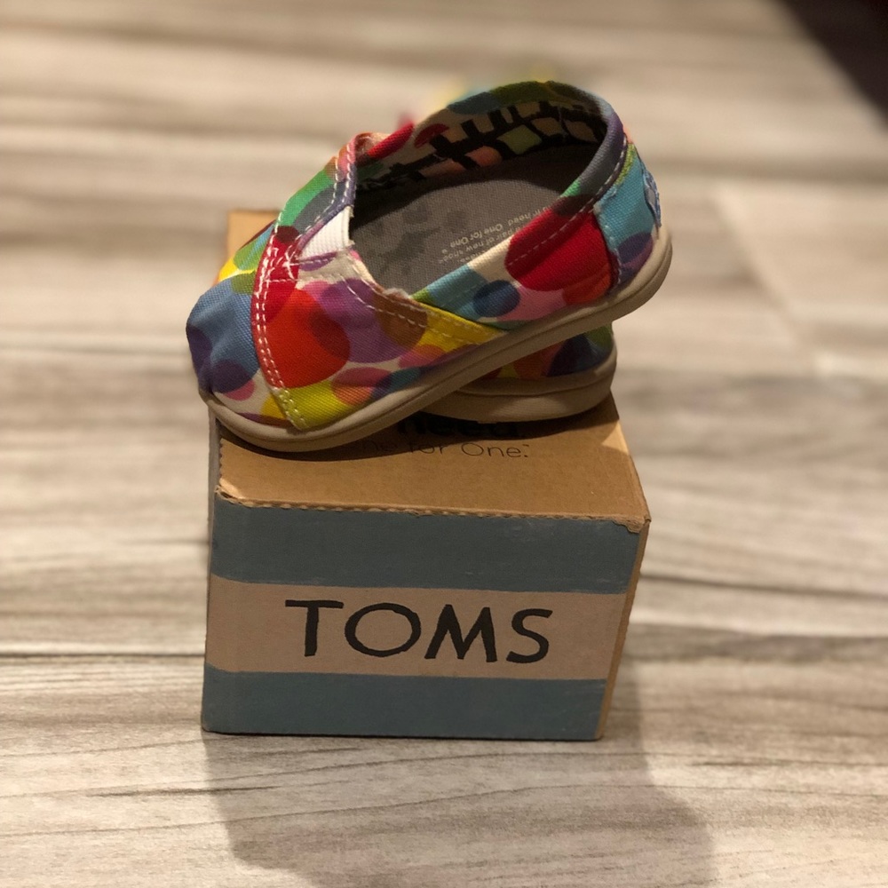 Toms classic toddler dot slip on with Velcro closure